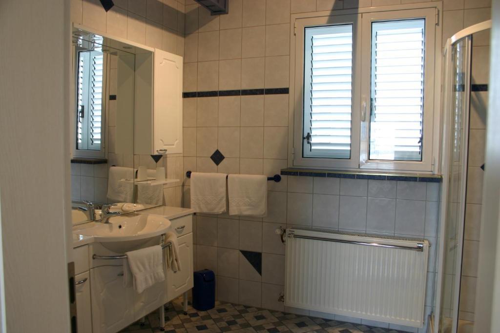 Hotel Vater Rhein Bad Breisig Habitación foto
